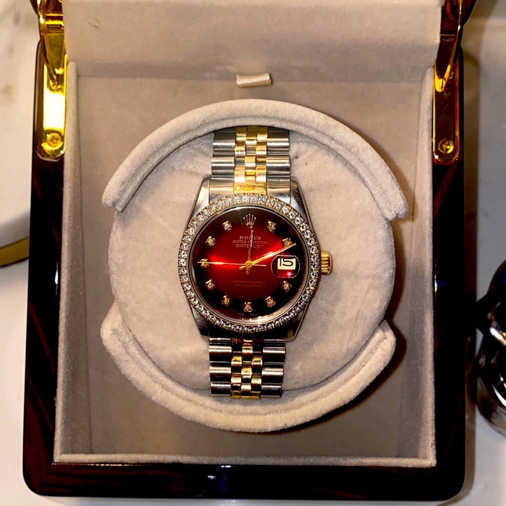 Selling or trading for a Santos Cartier XL